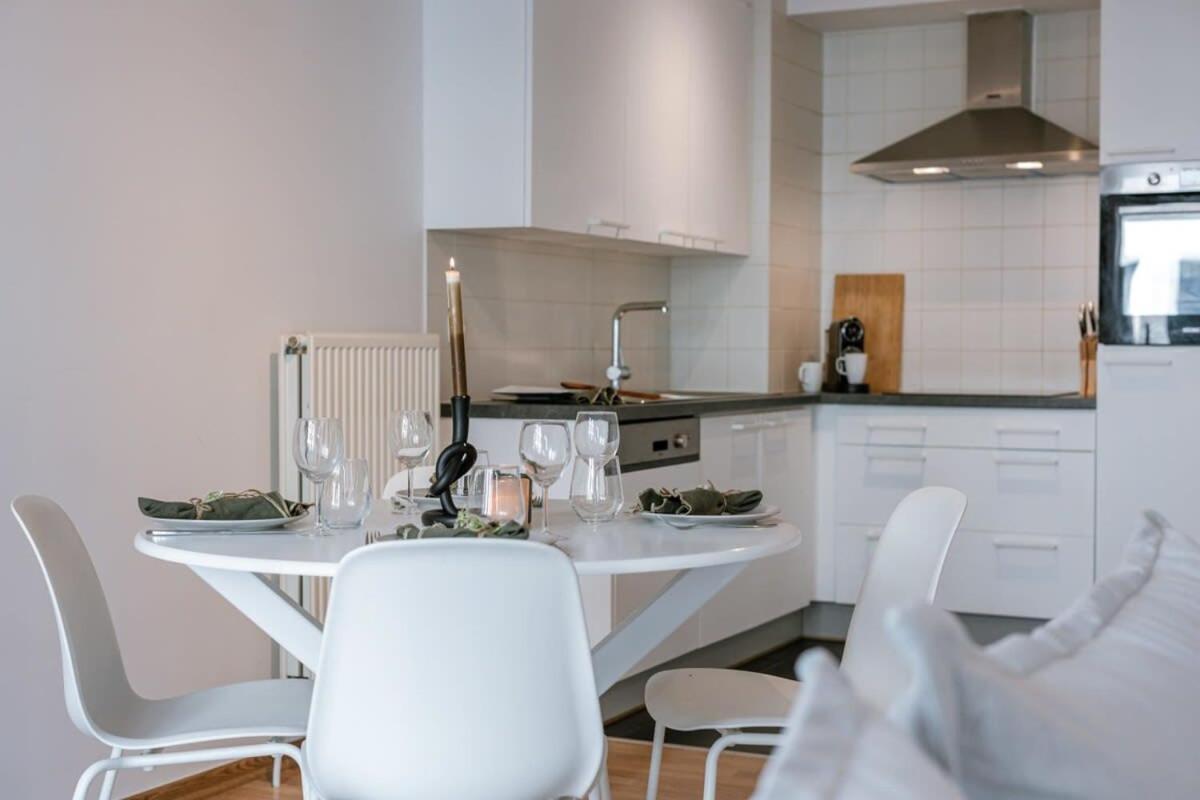 Stylish Apartment With Terrace And Balcony Antwerpen Eksteriør billede